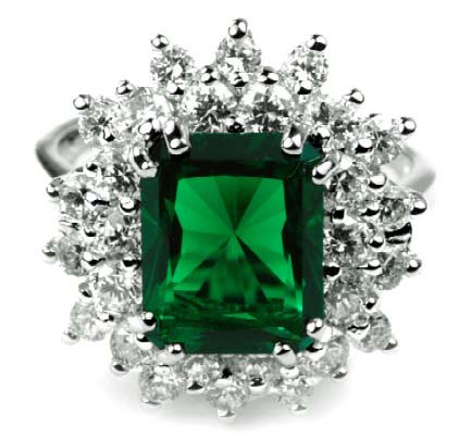 Dietrich's torch emerald