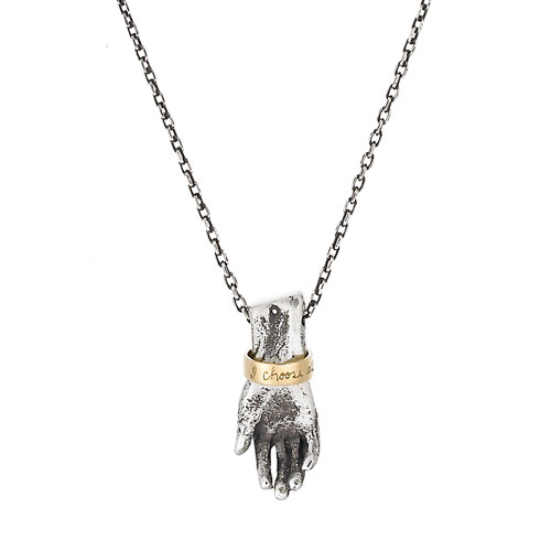 Jewel of the day: Jeanine Payer Mano necklace – IntoTemptation 