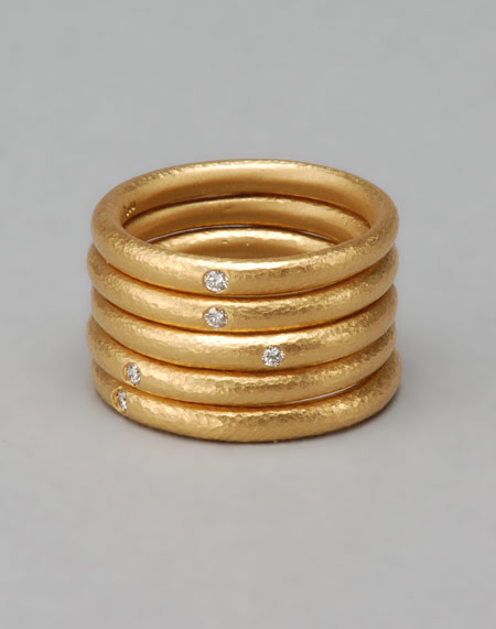 Linda Lee Johnson five golden rings