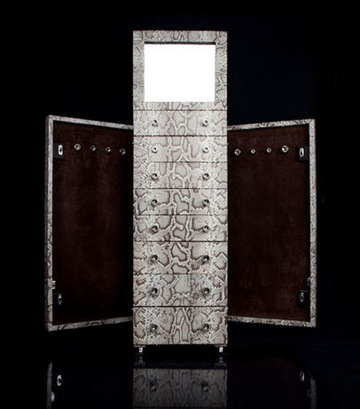 Elisabeth Weinstock large jewelry case