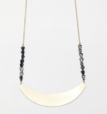 Garnatt Medina necklace