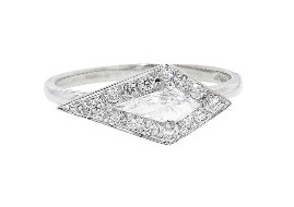 Katie Diamond Thea Ring