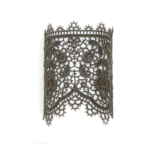 Sappho metallic lace bracelet
