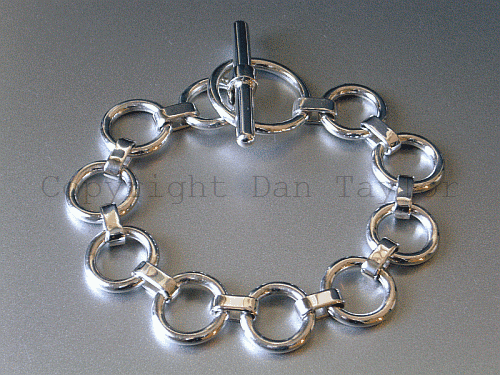 Dan Taylor Small Hoop Bracelet