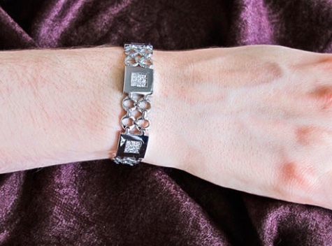 Brian Gavin Foursquare Diamond Bracelet