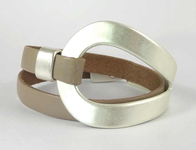 Heavenly Necklaces arm band