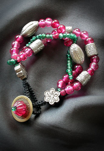 Gretchen Schields Peking-Glasss-Bracelet-500