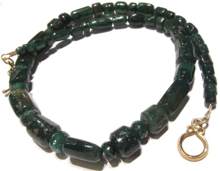 Beads of Paradise Emerald Strand