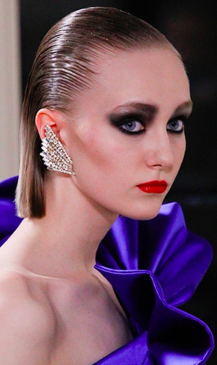 saint-laurent-wing-earrings-2