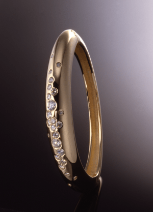 thomas-michaels-diamond-bangle-bracelet