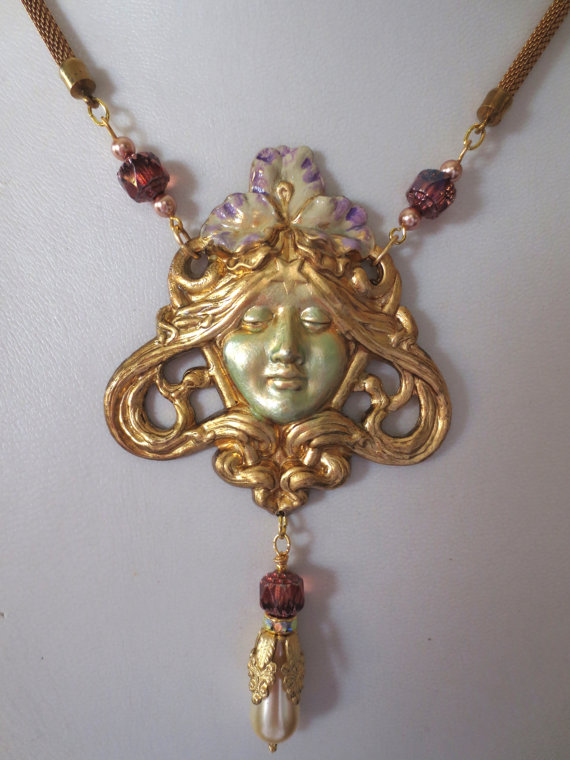 bright-echo-vintage-nouveau-necklace